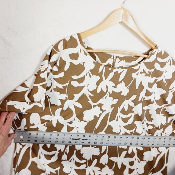 Melloday, Women's 2X Floral Print Top, Short Sleeve, Tan & White, 1/4 Zip Back - Picture 7 of 12